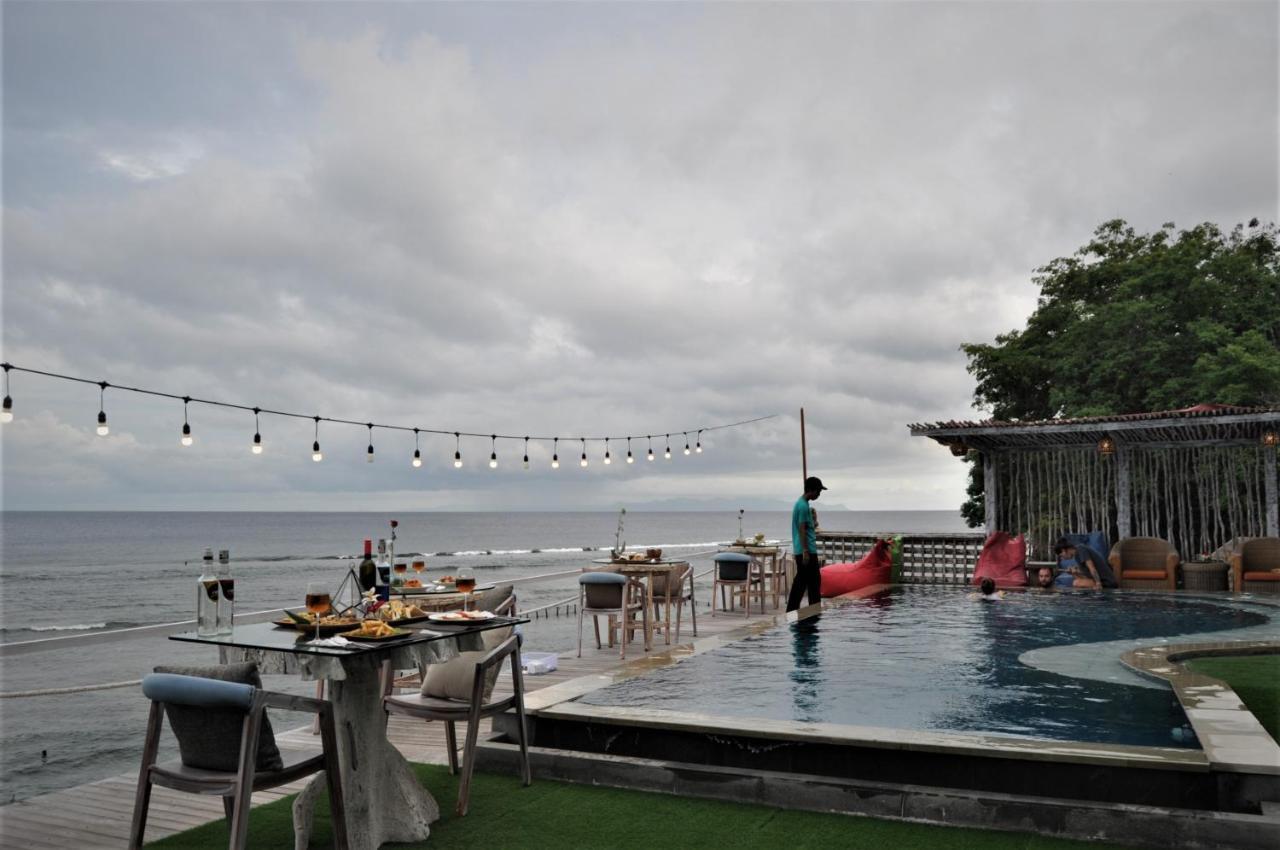Suite Ocean Blue Batununggul Екстериор снимка