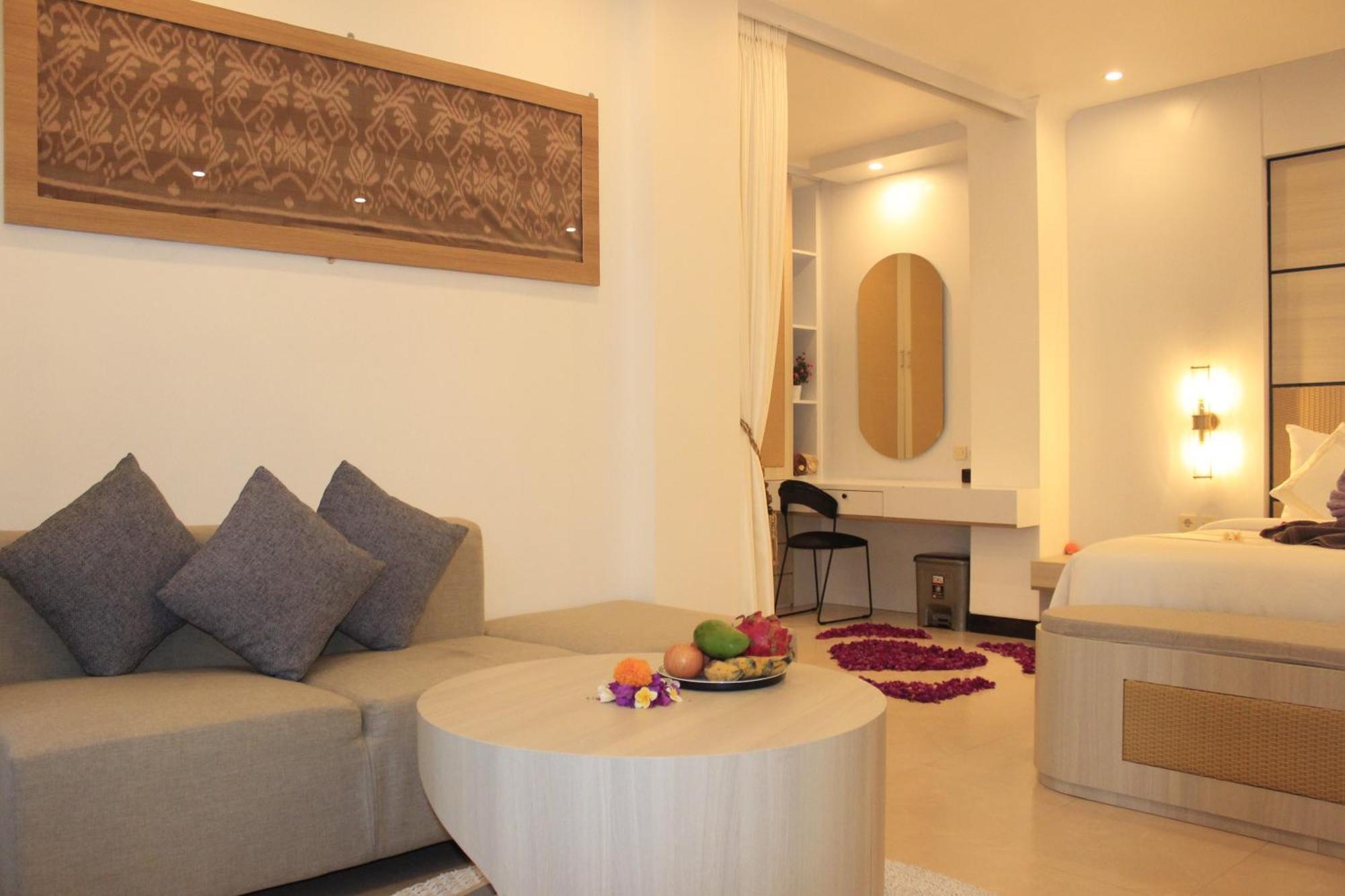 Suite Ocean Blue Batununggul Екстериор снимка
